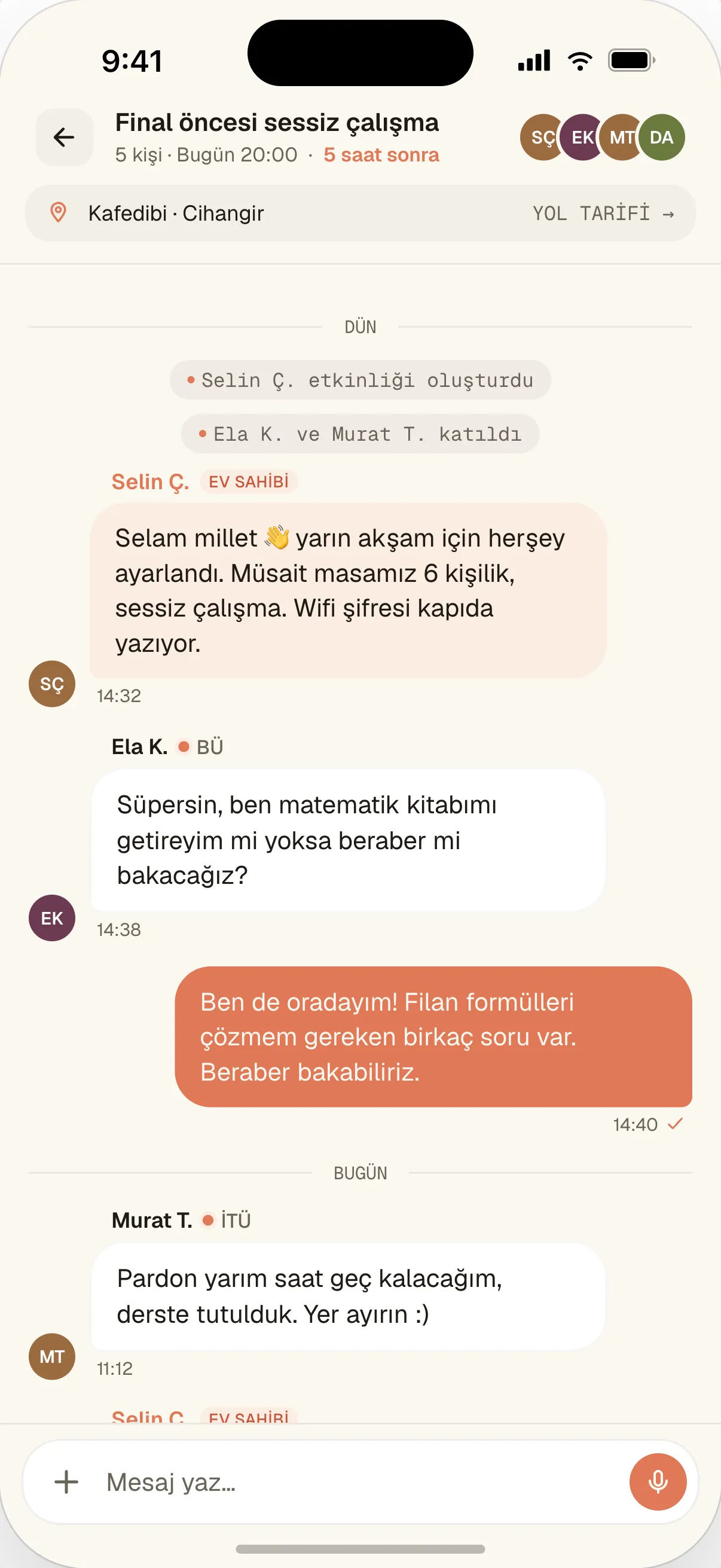 CrossCampus iOS — grup sohbeti